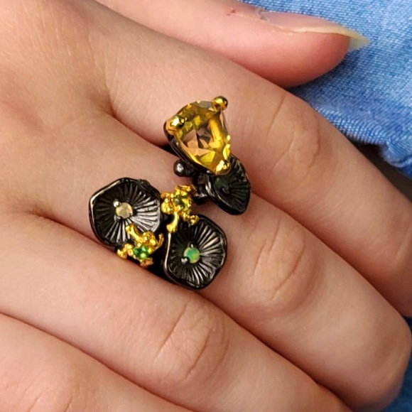 Citrine Artisan Pond Life Ring - Picture 2 of 8